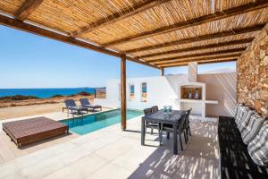 Bazén v ubytovaní Isanema Villas alebo v jeho blízkosti