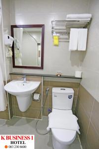 Koupelna v ubytování K Business 1 Hotel My Dinh 미딩