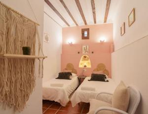 Lázně a/nebo wellness v ubytování Casa rural con jacuzzi y chimenea en paraje único - La Casa del Pino