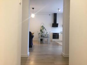 Kuchnia lub aneks kuchenny w obiekcie Apartament IGA