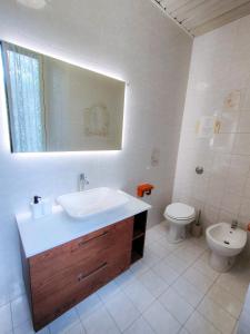 Kúpeľňa v ubytovaní S&M Apartments "Casa Anna" - Crocetta M3 + 10 fotografií