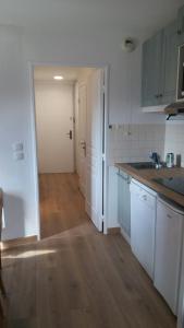 Fotografie z fotogalerie ubytování 2 pièces avec terrasse et vue sur les pistes v destinaci Isola 2000