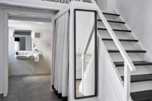 Imagem da galeria de Mr and Mrs White Oia - Santorini em Oia
