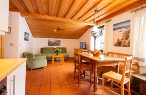 A seating area at Haus Herz
