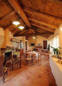 Gallery image of Dimora Storico Romantica Il Sole E La Luna in Cerretto Langhe