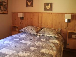 Appartement Châtel, 3 pièces, 6 personnes - FR-1-200-282にあるベッド