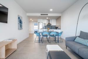 Aqua Apartments Bellamar, Marbella的休息区