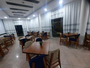 Gallery image of HOTEL MEGNIAR in Lushnjë