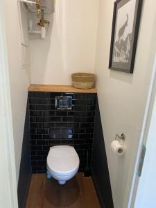 Un baño de Le Côté Cour