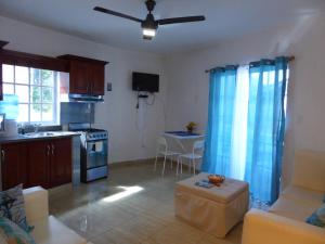 Kuchyň nebo kuchyňský kout v ubytování CortLang Vacation Rentals, El Pueblito + 35 fotografií