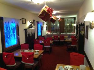 Posezení v ubytování Hotel Zum Weißen Roß