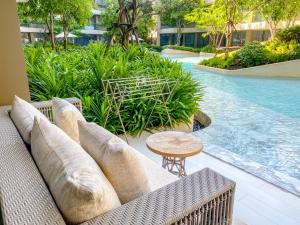Zahrada ubytování Veranda pool access 2BR family Huahin