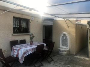 Fotografia z galérie ubytovania Appartement charmant Lourdes Jardin v Lurdách