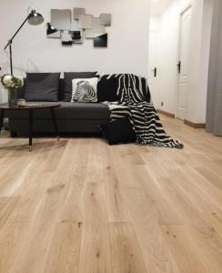 Posedenie v ubytovaní Appartement Familial Au Coeur du Marais