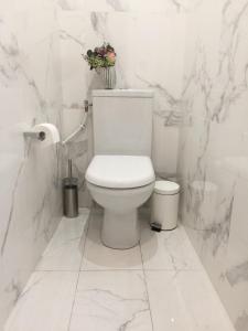 Kúpeľňa v ubytovaní Appartement Familial Au Coeur du Marais