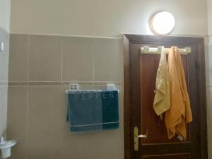 ห้องน้ำของ Coisy and Calm appartment in Hay Salam, Agadir