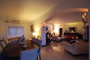 Gallery image of Petit Amour Villa, Seychelles in Victoria