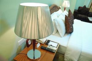 Katil atau katil-katil dalam bilik di Best Western Green Hill Hotel