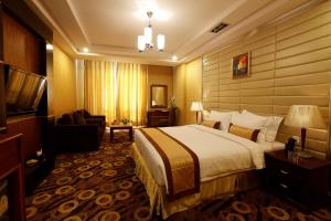 Televisyen dan/atau pusat hiburan di Best Western Green Hill Hotel