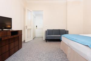 TV a/nebo společenská místnost v ubytování OREA Spa Hotel Bohemia Mariánské Lázně