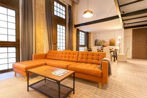 Posedenie v ubytovaní -MalagaSunApts-Industrial Loft CityCentre