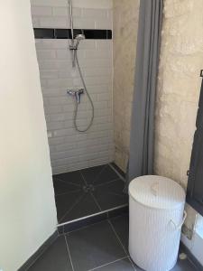 Kúpeľňa v ubytovaní Appartement de standing au cœur d’Avignon