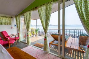 A balcony or terrace at Casa Jaali