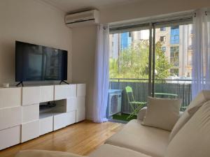 Sunny studio with balcony and AC near the Sea
