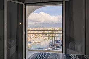 Nespecifikovaný výhled na hory nebo výhled na hory při pohledu z apartmánu