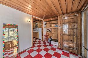 鲁伊多索Ruidoso Cabin with Grill - Near Grindstone Lake!的相册照片