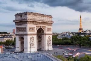 Fotografia z galérie ubytovania Arc de Triomphe-Foch: appartement spacieux moderne v Paríži
