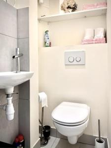 Fotografia z galérie ubytovania Arc de Triomphe-Foch: appartement spacieux moderne v Paríži