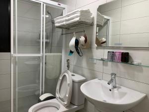 Koupelna v ubytování Daiwen Homestay + 37 fotografií