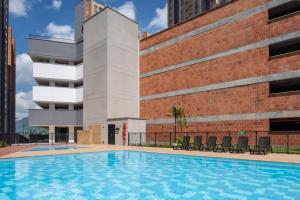 Bazén v ubytování Habitación en apartamento Robledo-Medellin nebo v jeho okolí