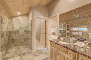 Ένα μπάνιο στο Pinehurst Retreat +117 φωτογραφίες