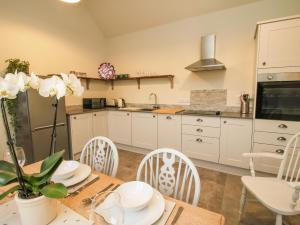 Dapur atau dapur kecil di Cow'ouse +8 gambar