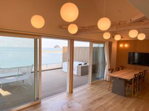 TV a/nebo společenská místnost v ubytování Beach SPA TSUDA 2Dos棟 3Tres棟