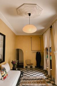 Postel nebo postele na pokoji v ubytování Riad Maison 24