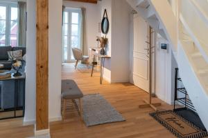 Posezení v ubytování Ferienwohnung "Zugspitze" - 95qm Maisonette in Mering Zentrum