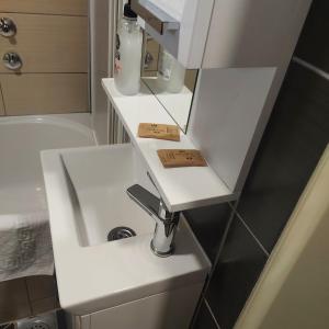 Koupelna v ubytování APARTMAN POZORISTE Penthaus