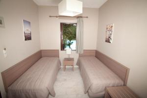 Posezení v ubytování Kalydna Island Hotel