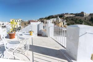 A balcony or terrace at TORRETTA CORRICELLA- Torretta