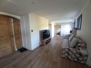 TV a/nebo společenská místnost v ubytování Villa CASANOVA