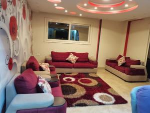 Kép Alnahas St. Two-Bedroom Apartment With Jacuzzi szállásáról Tantában a galériában