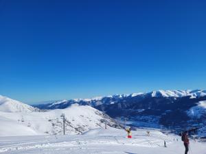 Saint lary soulan village T2 Avec parking v zime