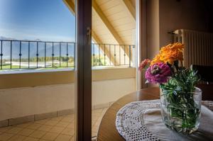 A balcony or terrace at Agritur Cristina