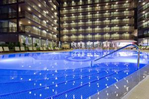 Bazén v ubytování Galeon Residence & SPA nebo v jeho okolí