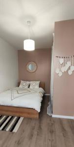 Fotografia z galérie ubytovania logement 5 personnes proche CV et parking privé v destinácii Saint-Étienne