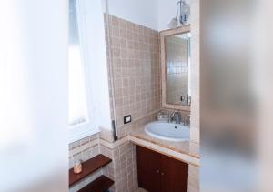 Kúpeľňa v ubytovaní Labanca’s house + 29 fotografií