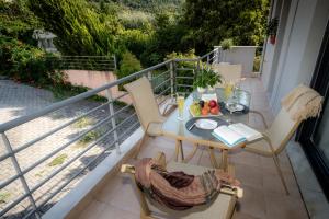 Balkoni atau teres di Luxury Dafnis House